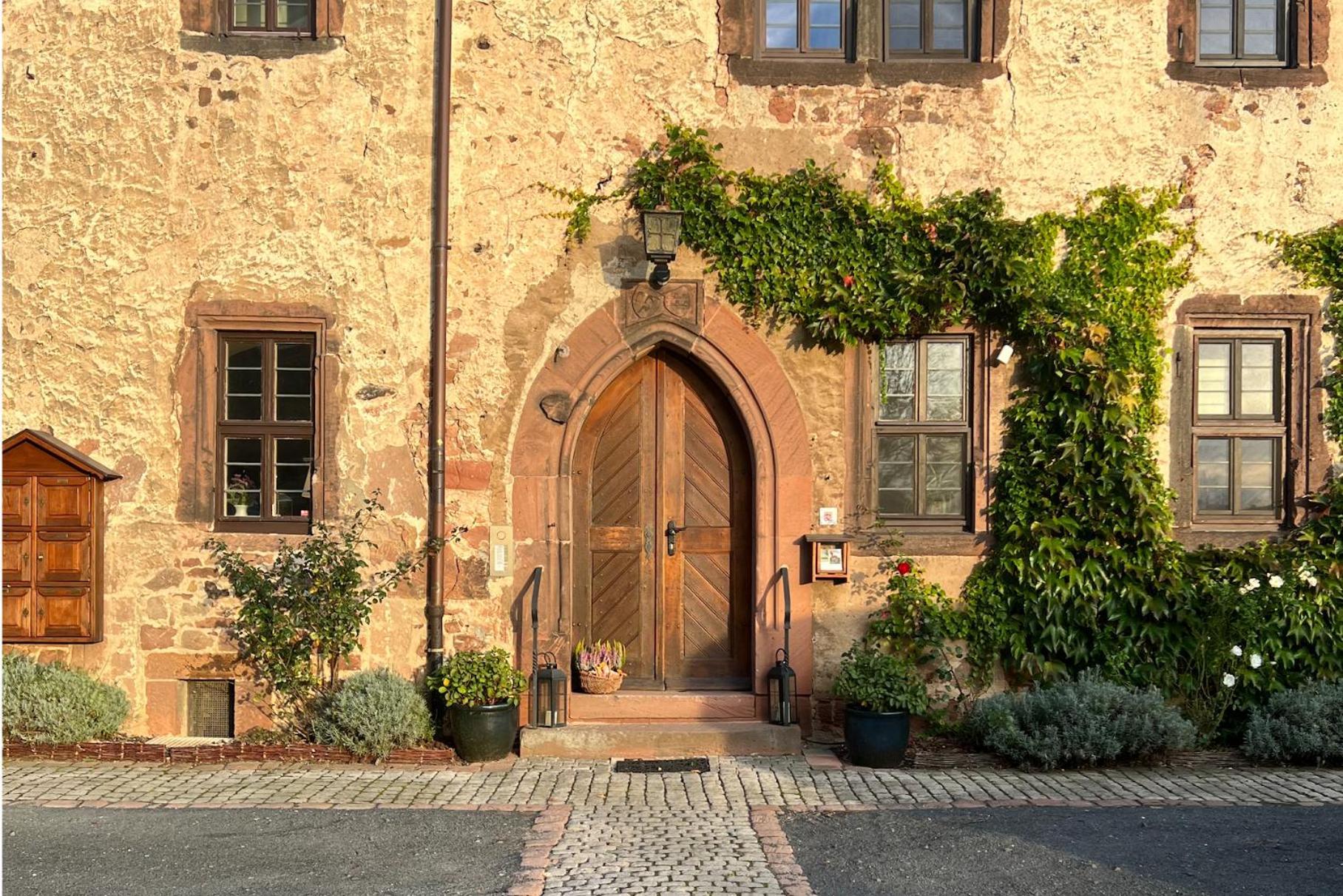 Alte Foersterei - Elegantes Apartment In Der Historischen Hinterburg Schlitz - Nahe Fulda Und Bad Hersfeld Экстерьер фото
